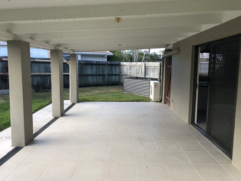 5 Imara Court, Mountain Creek QLD 4557