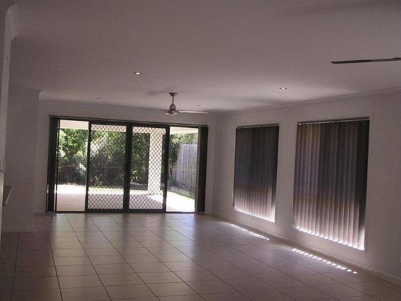 5 Cockatoo Court, Beerwah QLD 4519