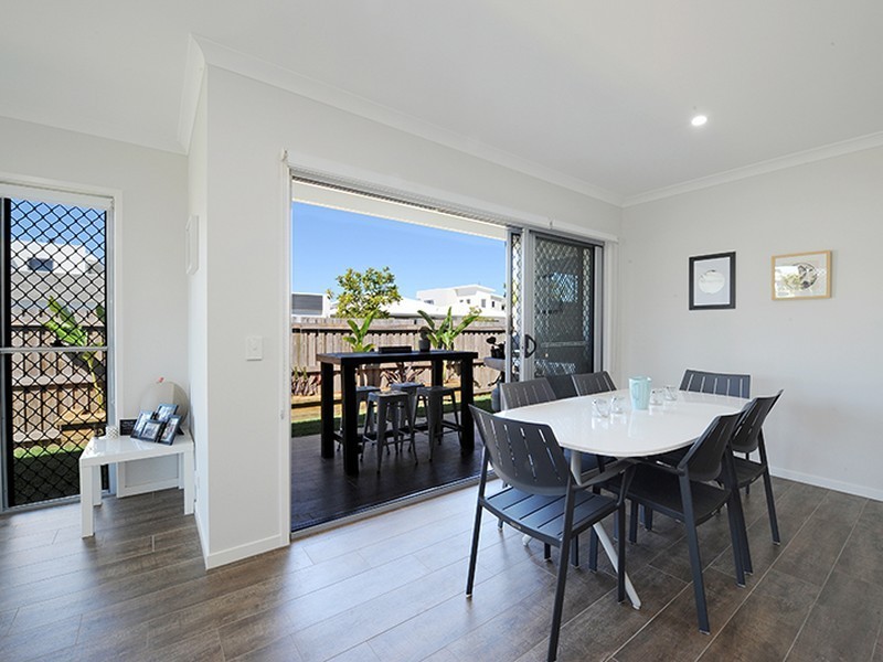 10 Stradbroke Street, Mountain Creek QLD 4557