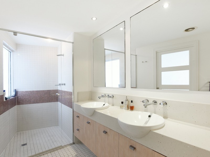 Unit 201/11 Nicklin Way, Minyama QLD 4575