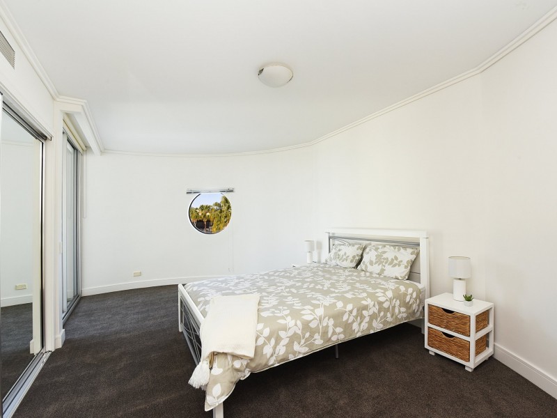 Unit 201/11 Nicklin Way, Minyama QLD 4575