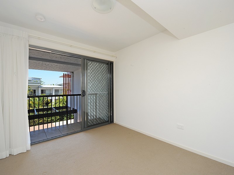 28/10 Grand Parade, Parrearra QLD 4575