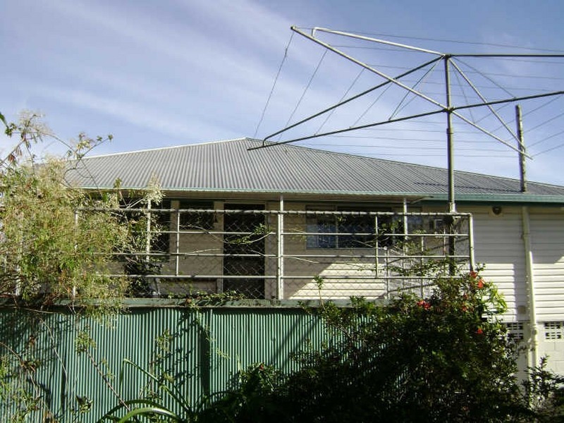 25 Elizabeth Street, Nambour QLD 4560