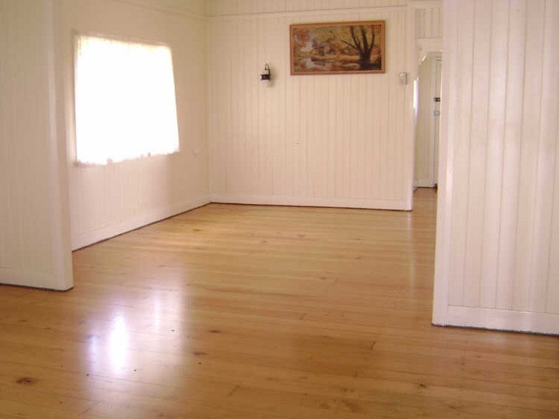 25 Elizabeth Street, Nambour QLD 4560