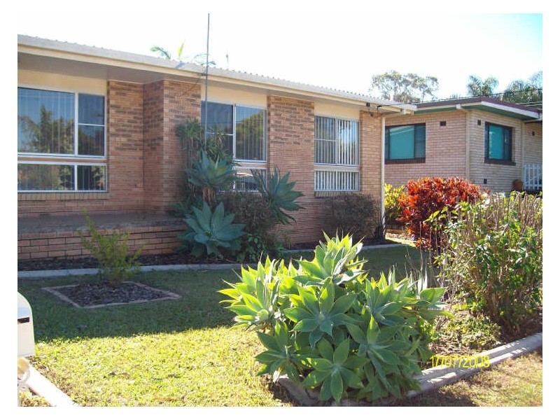 12 Oceanview Avenue, Mooloolaba QLD 4557