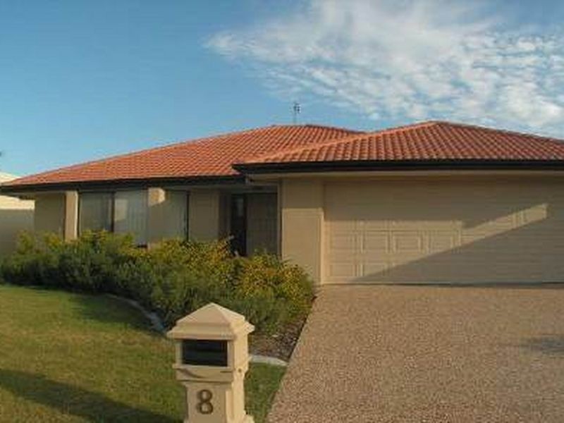 8 Magellan Crescent, Sippy Downs QLD 4556