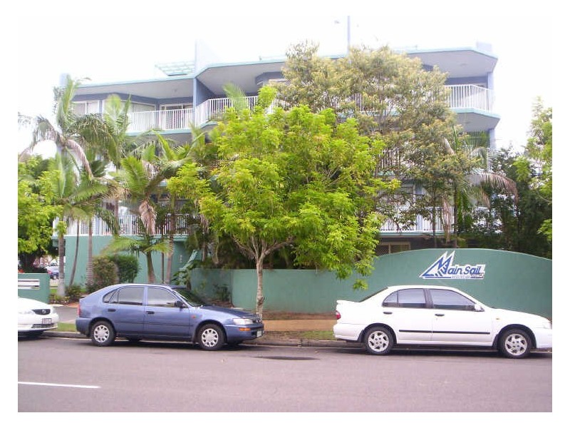 Unit 4/20-22 Burnett Street, Mooloolaba QLD 4557