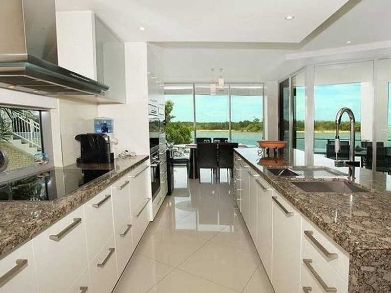 201/42 Duporth Avenue, Maroochydore QLD 4558