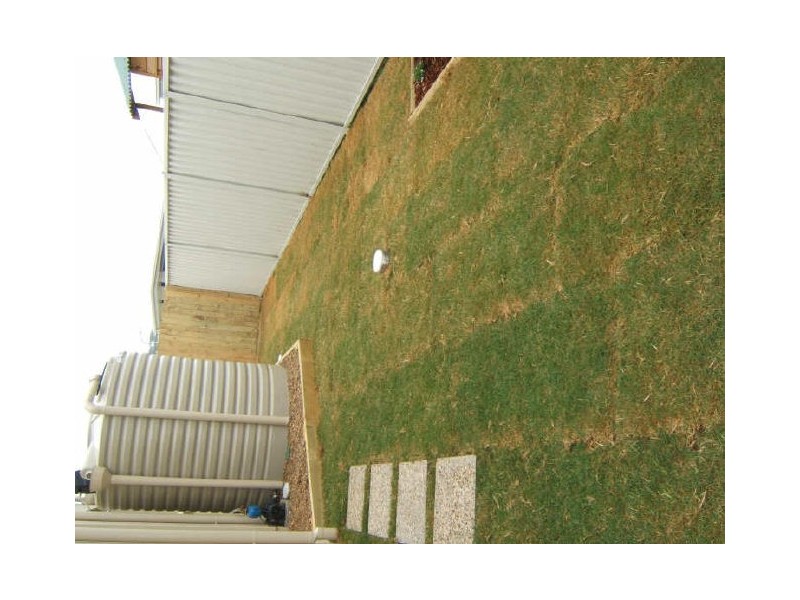 13 Tarawa Street, Kawana Island QLD 4575