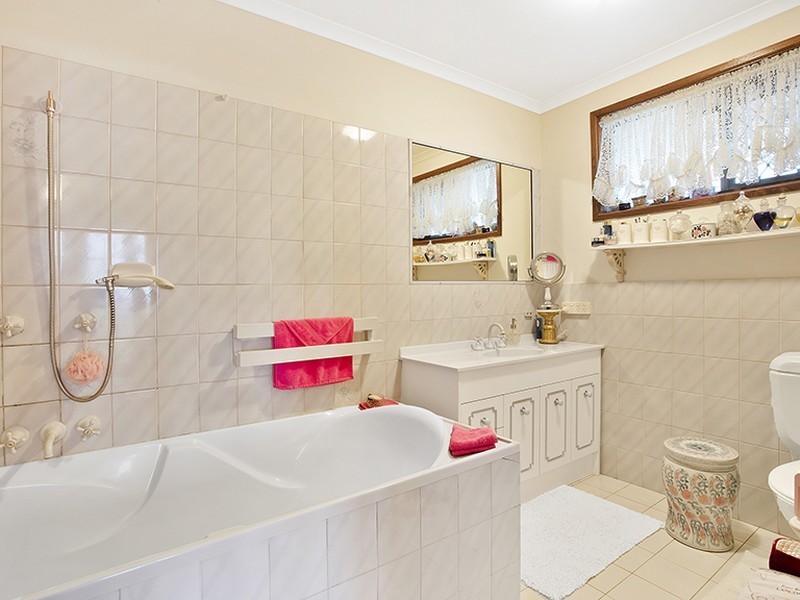 16 Tulong Court, Buderim QLD 4556