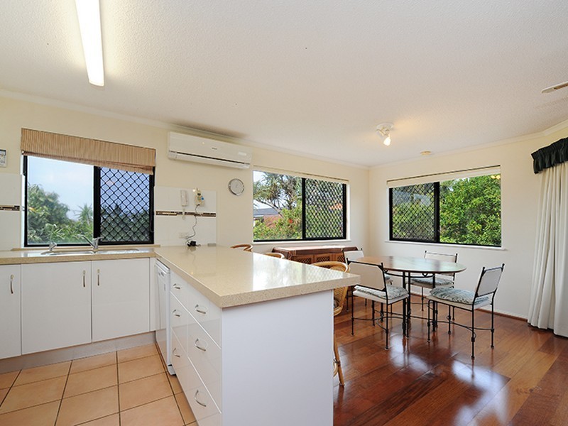 Unit 8/12-14 Lindsay Street, Alexandra Headland QLD 4572