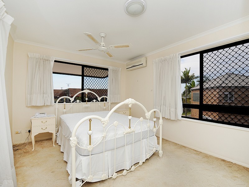 Unit 8/12-14 Lindsay Street, Alexandra Headland QLD 4572