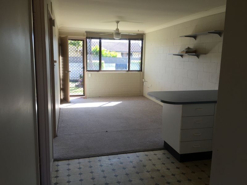 Unit 2/68 Cootamundra Drive, Mountain Creek QLD 4557