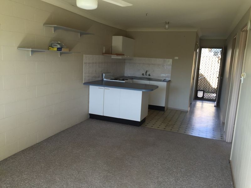 Unit 2/68 Cootamundra Drive, Mountain Creek QLD 4557