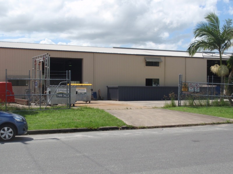 13 Machinery Road, Yandina QLD 4561