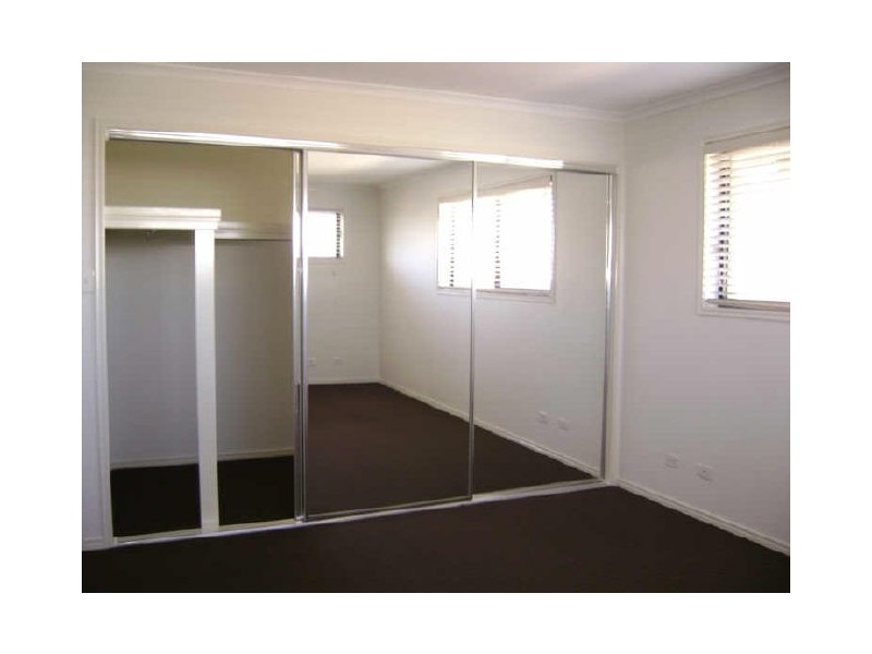 8 Bonair Court, Parrearra QLD 4575