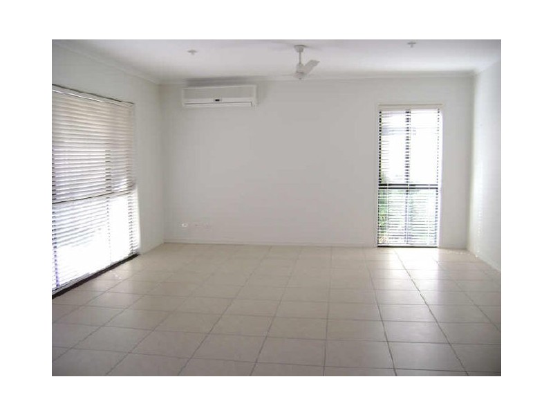 8 Bonair Court, Parrearra QLD 4575