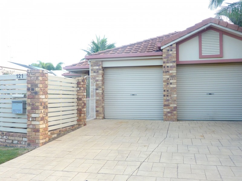 121 Maroochy Waters Drive, Maroochydore QLD 4558
