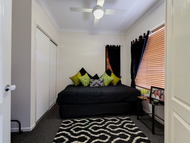 7 Zante Lane, Kawana Island QLD 4575