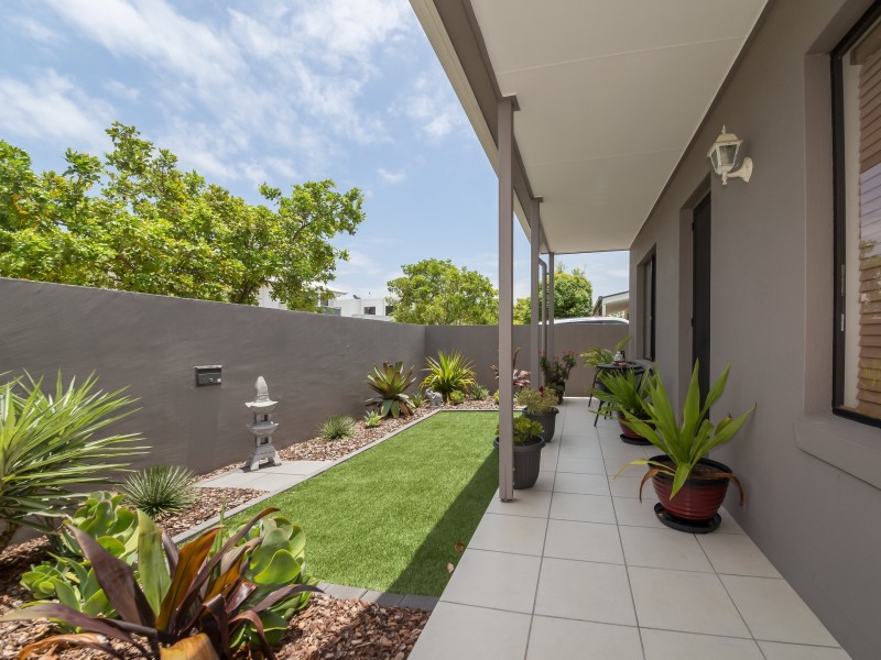7 Zante Lane, Kawana Island QLD 4575