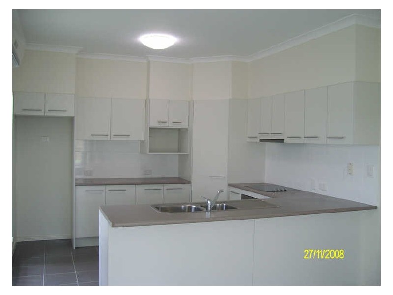 6 Tamarind Street, Meridan Plains QLD 4551