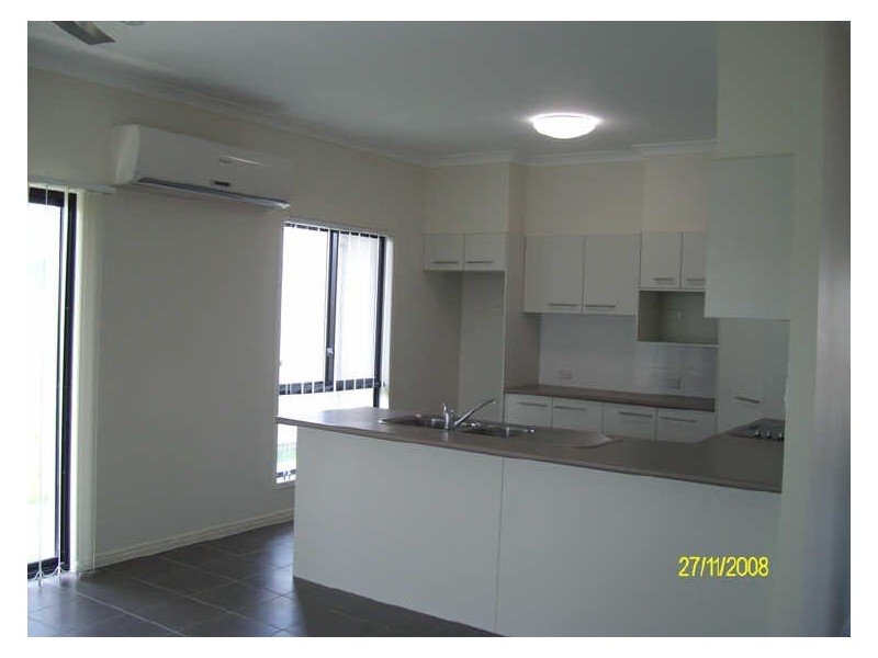 6 Tamarind Street, Meridan Plains QLD 4551