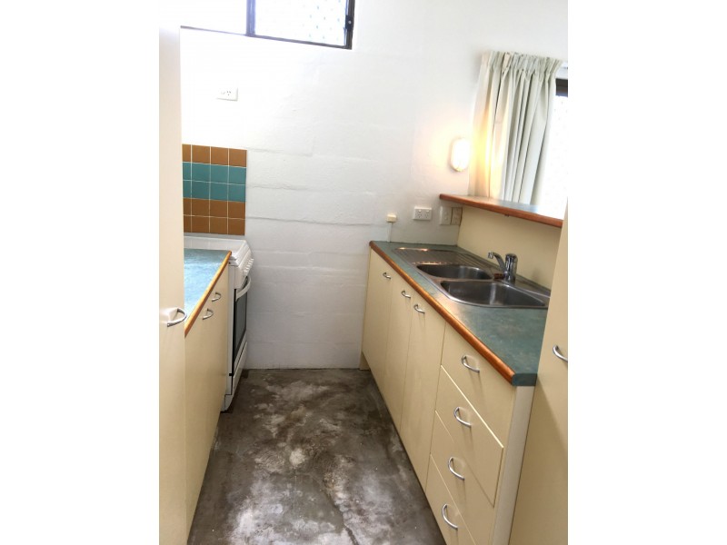 Unit 9/37 Buderim Avenue, Mooloolaba QLD 4557