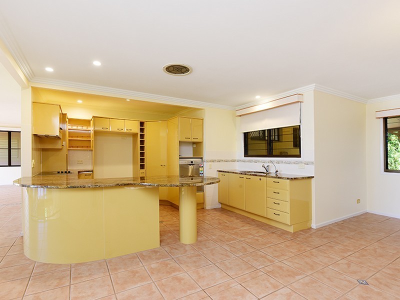 16 Tulong Court, Buderim QLD 4556