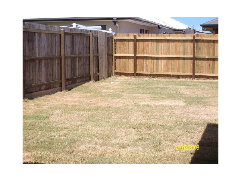 13 Tamarind Street, Meridan Plain, Meridan Plains QLD 4551