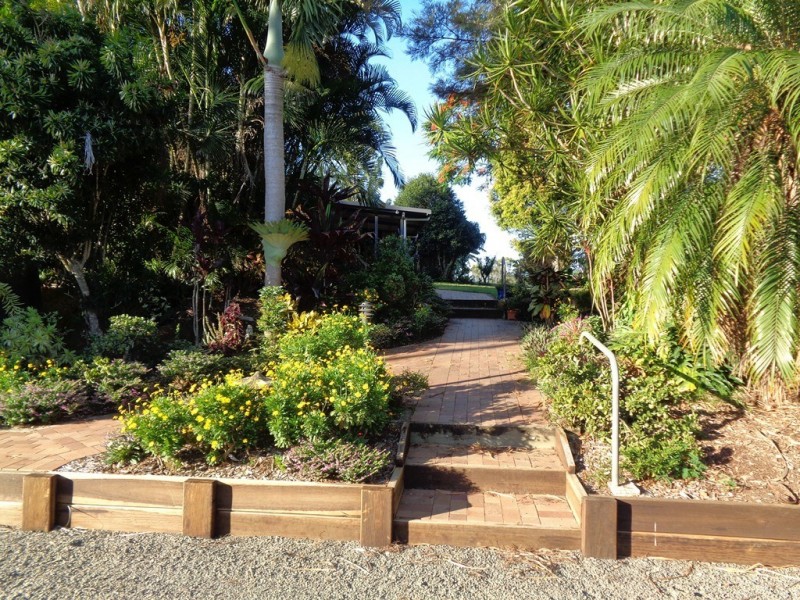 520 Steve Irwin Way, Glass House Mountains QLD 4518