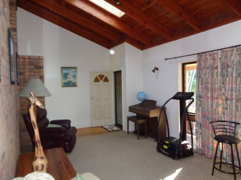 520 Steve Irwin Way, Glass House Mountains QLD 4518