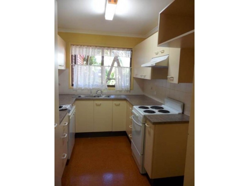 16 Parkway Drive, Mooloolaba QLD 4557