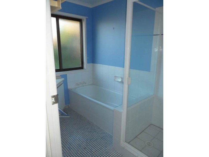 16 Parkway Drive, Mooloolaba QLD 4557