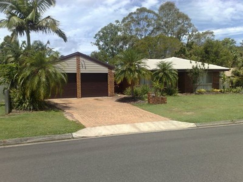 12 Oakmont Drive, Buderim QLD 4556