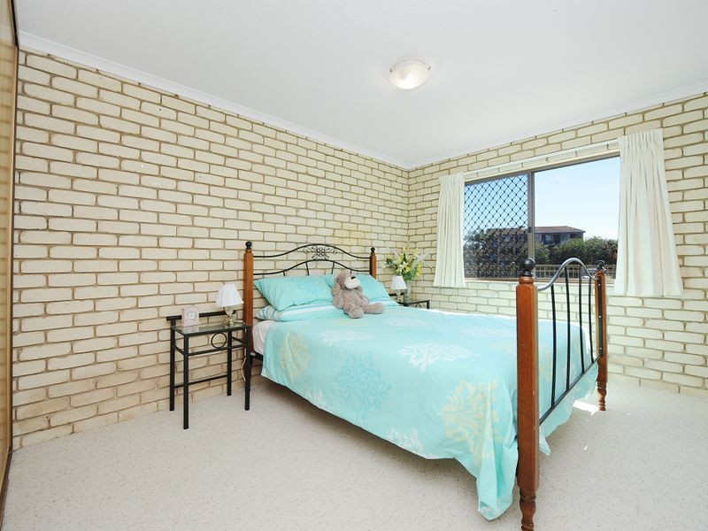 2/10 Woomba Place, Mooloolaba QLD 4557