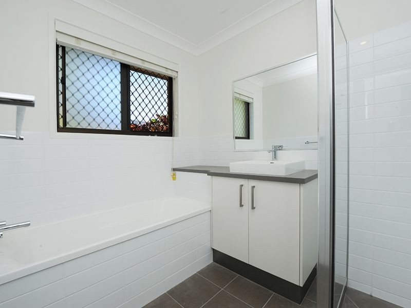 36 Moondarra Cres, Mooloolaba QLD 4557