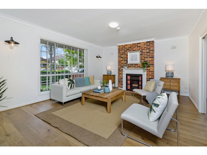 15 Napoleon Street, Rosebery NSW 2018