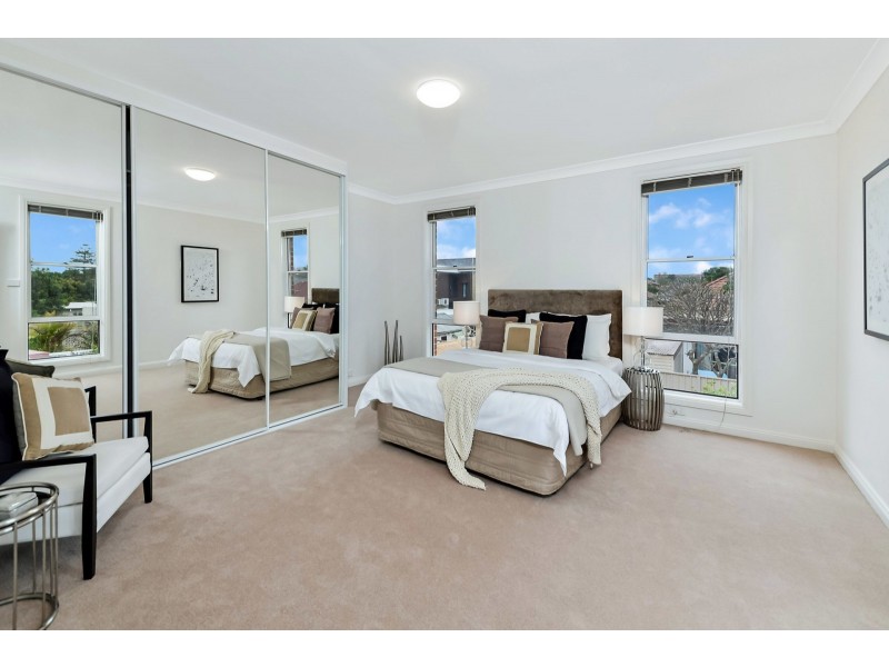 15 Napoleon Street, Rosebery NSW 2018