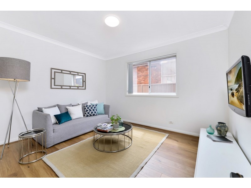 15 Napoleon Street, Rosebery NSW 2018