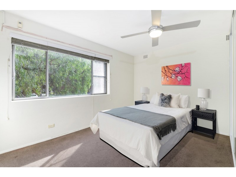 4/3 O’Rourke Crescent, Eastlakes NSW 2018