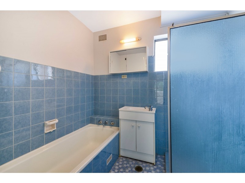 4/3 O’Rourke Crescent, Eastlakes NSW 2018