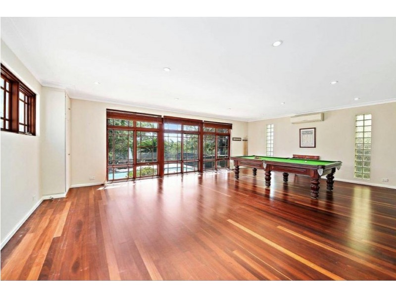 25 Gnarbo Avenue, Carss Park NSW 2221