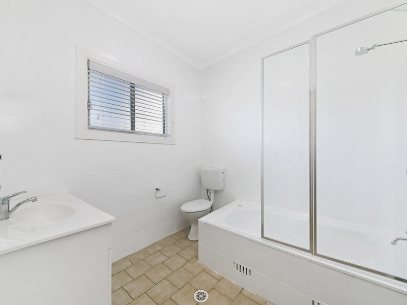 55 Robinson Street, Eastlakes NSW 2018