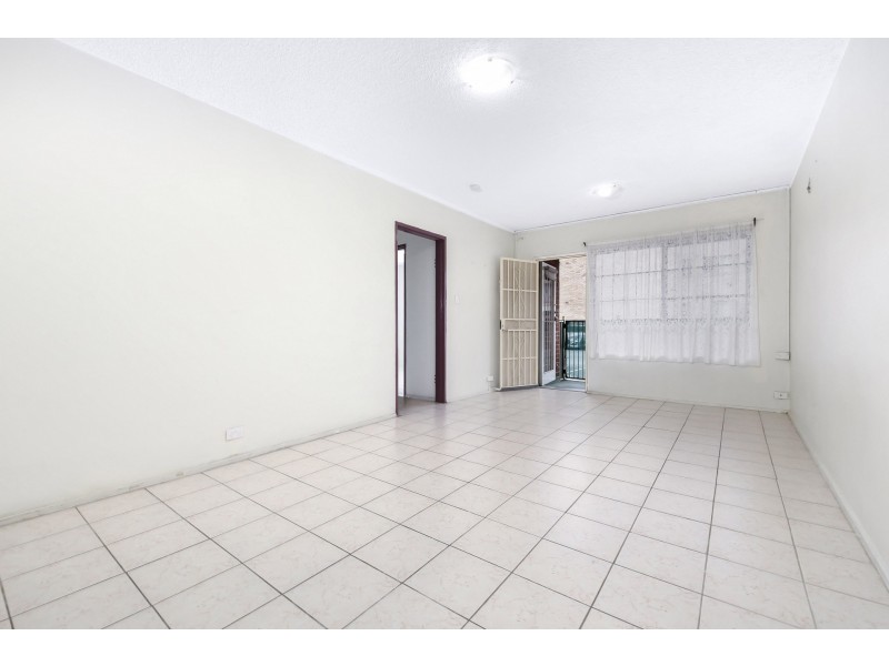 3/4 Hearne Close, Eastlakes NSW 2018