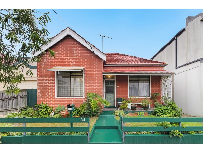 24 Gordon Street, Rosebery NSW 2018