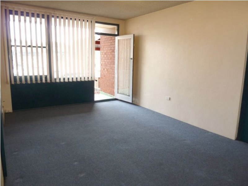 18/34 Barber Avenue, Eastlakes NSW 2018