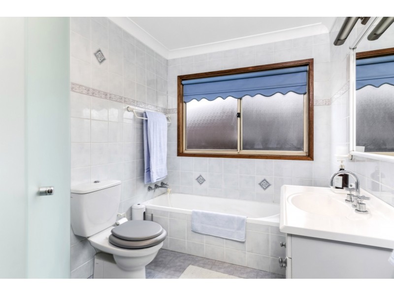 34 Alkoomie Street, Beverly Hills NSW 2209