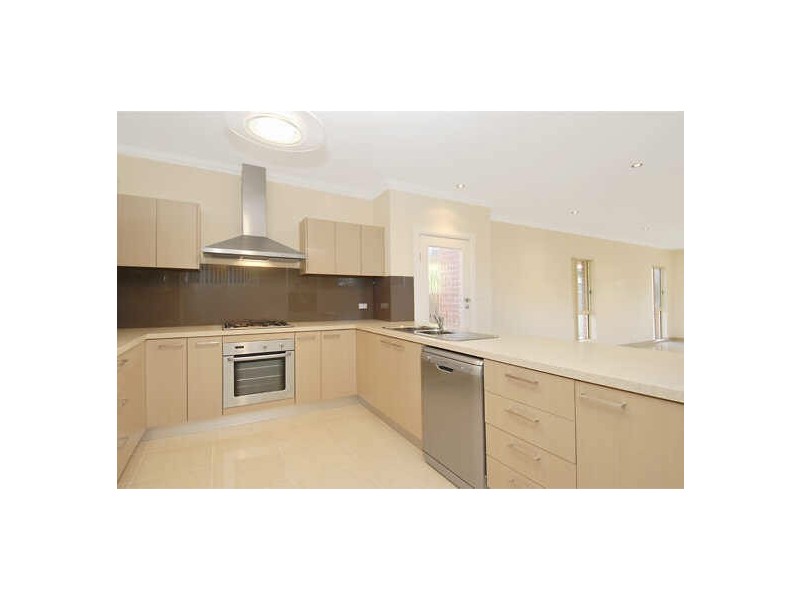 9 Waterview Street, Carlton NSW 2218