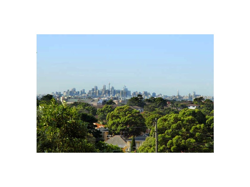 9 Waterview Street, Carlton NSW 2218