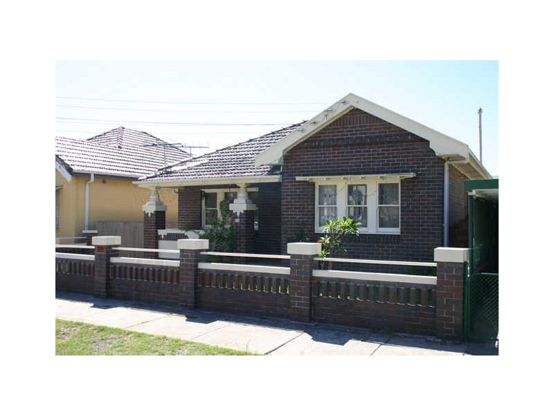 13 Livingstone Avenue, Botany NSW 2019